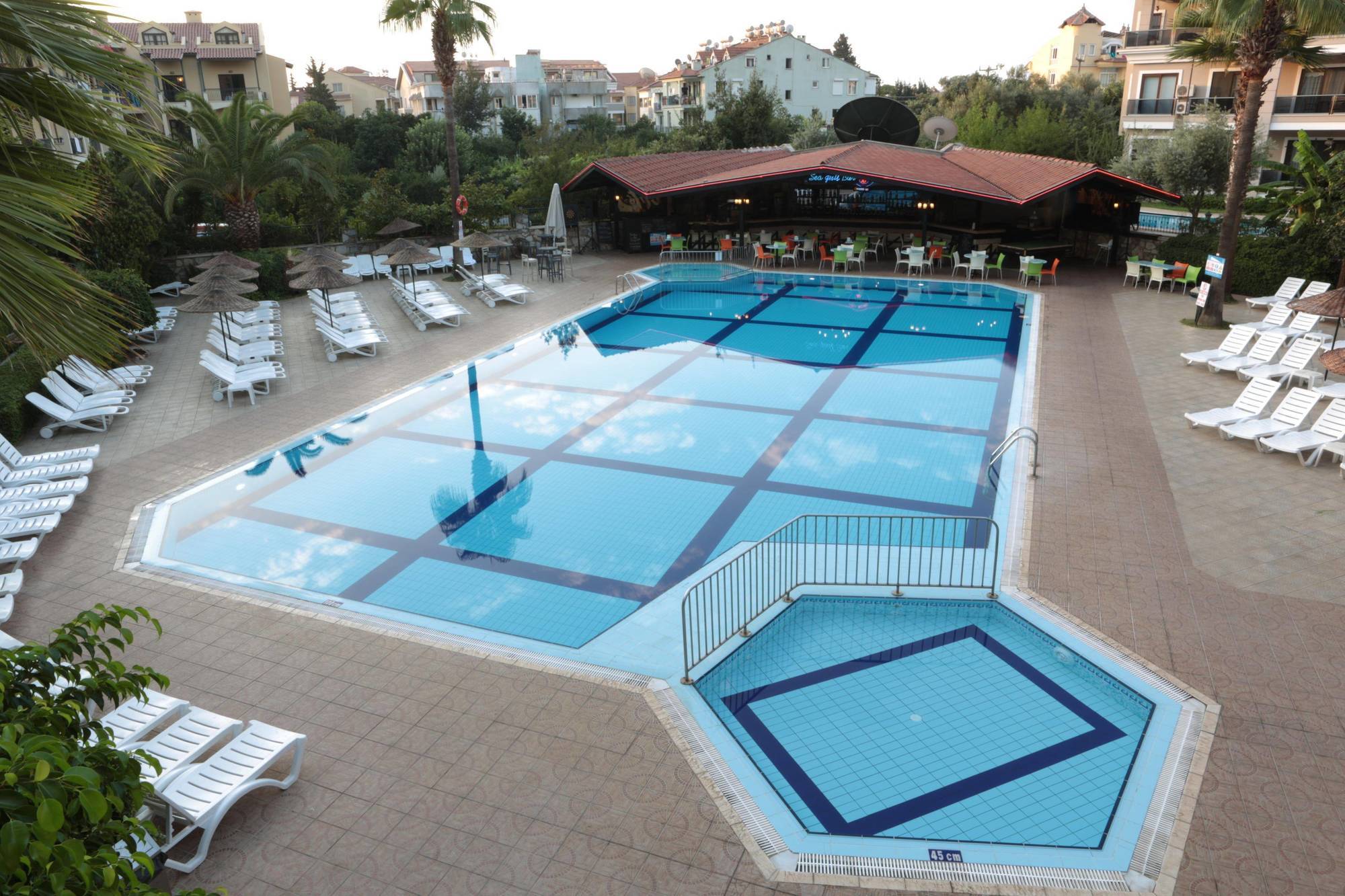 Club Turquoise Apart Marmaris Exteriör bild